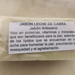 Pastilla de jabón Artesanal y natural 100% 100 gramos aproximadamente.